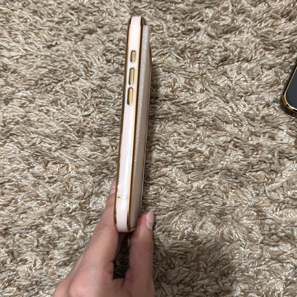 iPhone 16 pro cases - Picture 6 of 11